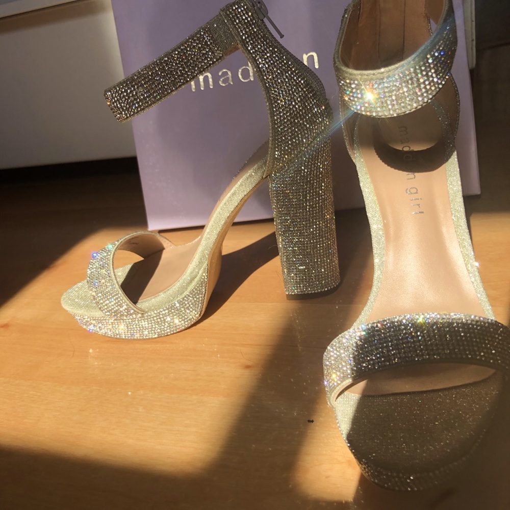 NEW Madden Girl Rhinestone Platform Block Heels
